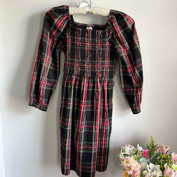 HP🎉❤️CREWCUTS Plaid Smocked Dress - Picture 1 of 7